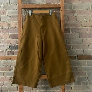 Wide Legged Ankle Pants